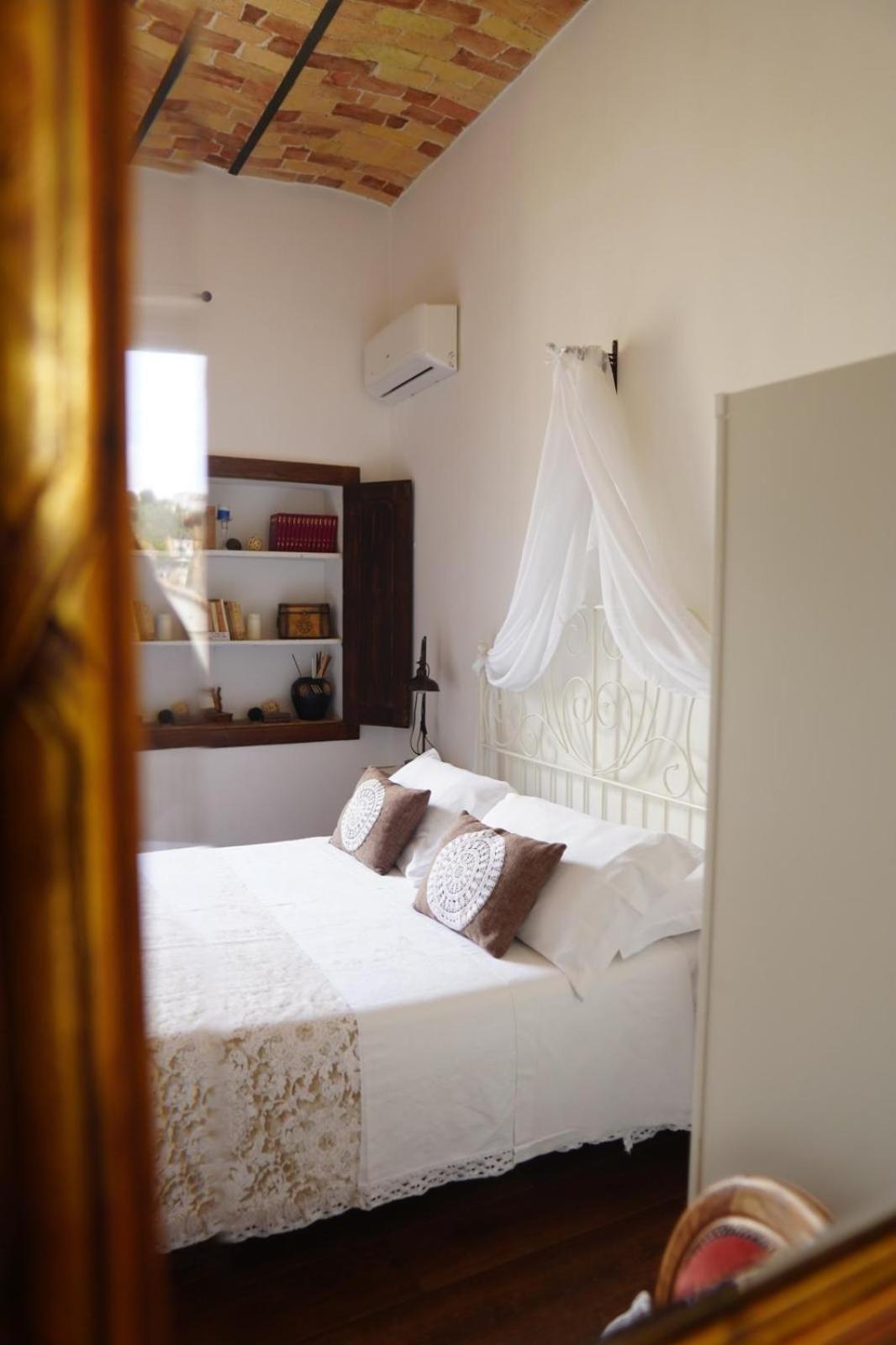 Bed and Breakfast Dimora Amina Loreto Aprutino Camera foto